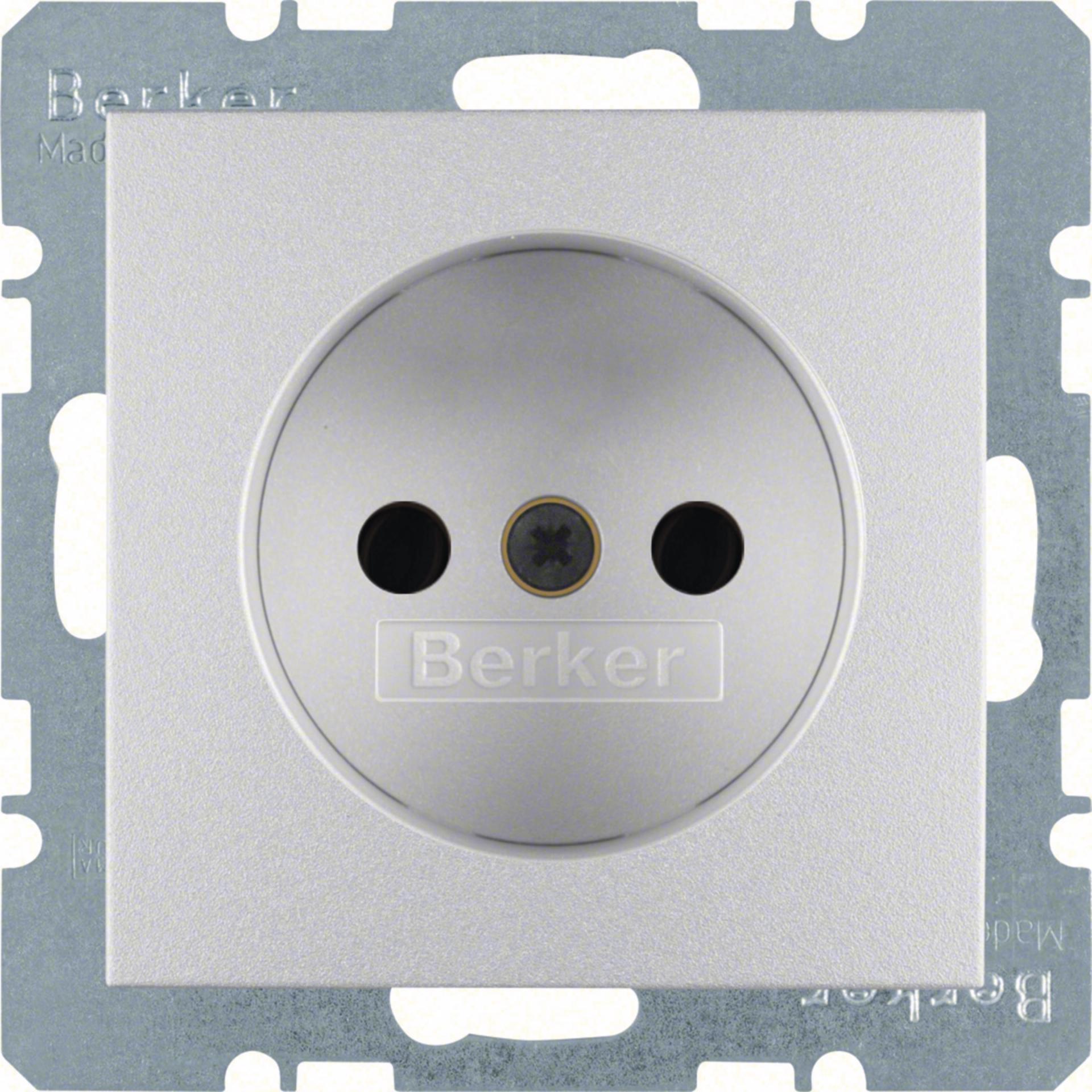 Розетка без з/к, зах.контактів, алюміній, 16А/250В S.1