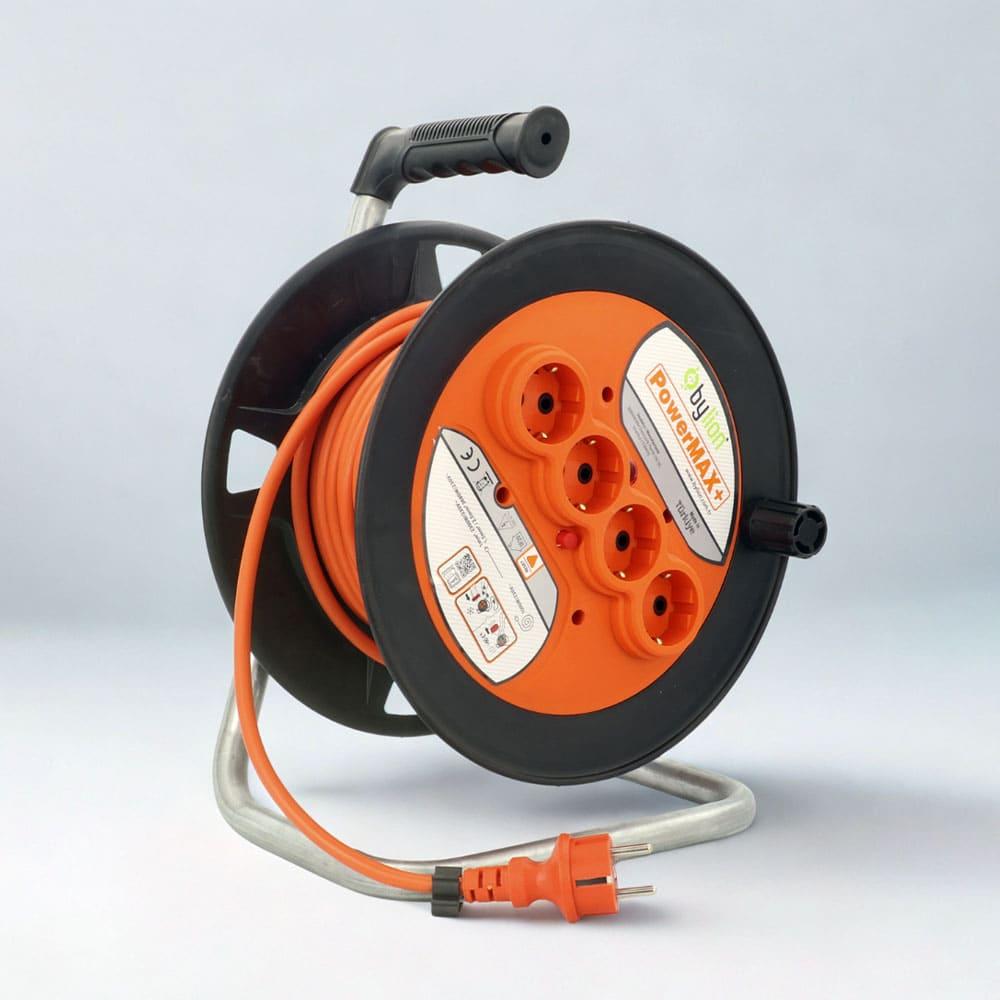Катушка с кабелем 3х1,5мм2 MK1000 с з/з 25м Bylion