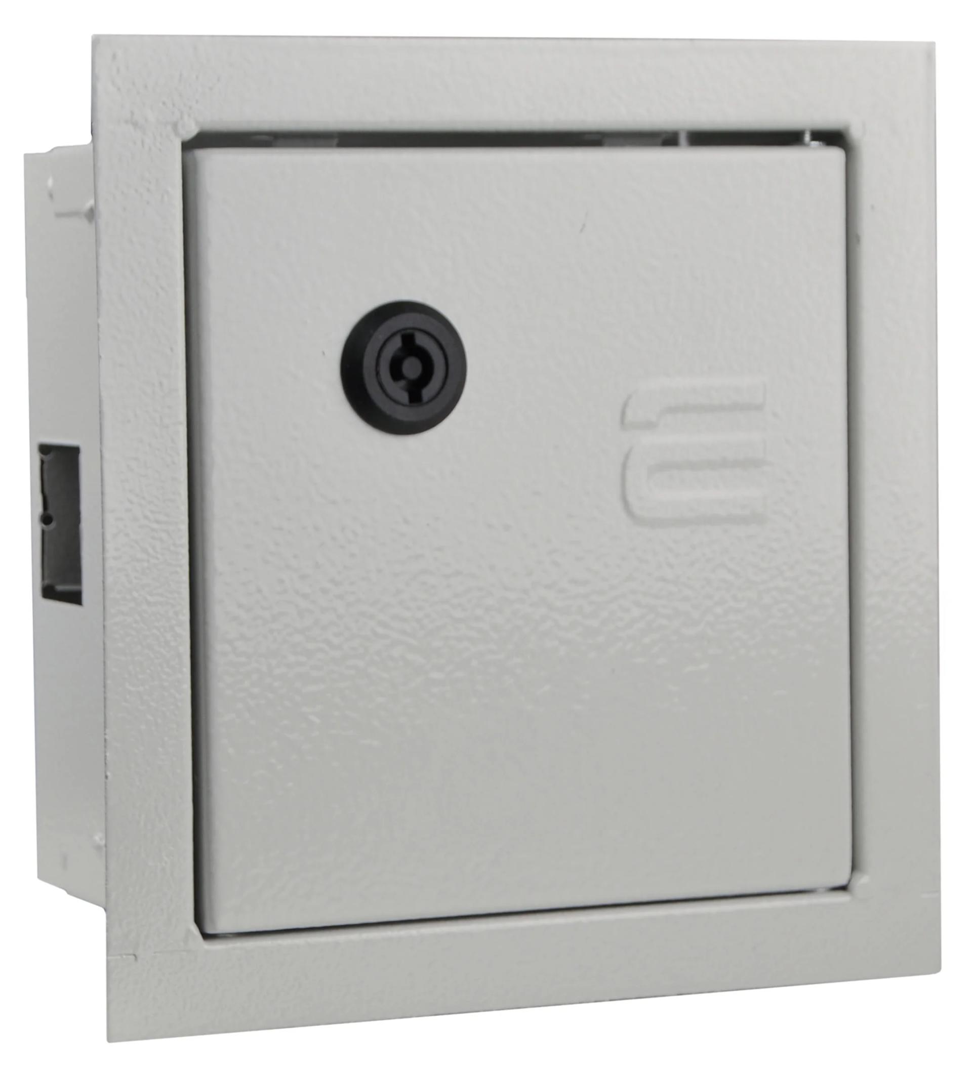 Корпус модульный металлический Light, 6 модулей, встроенный IP31, серии UBox