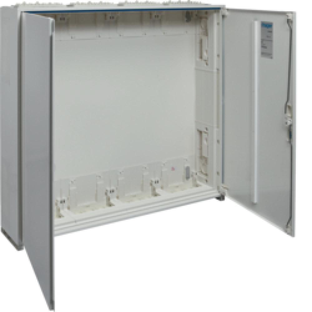 Щит Univers IP44/II 950x1050x205, 4 секції