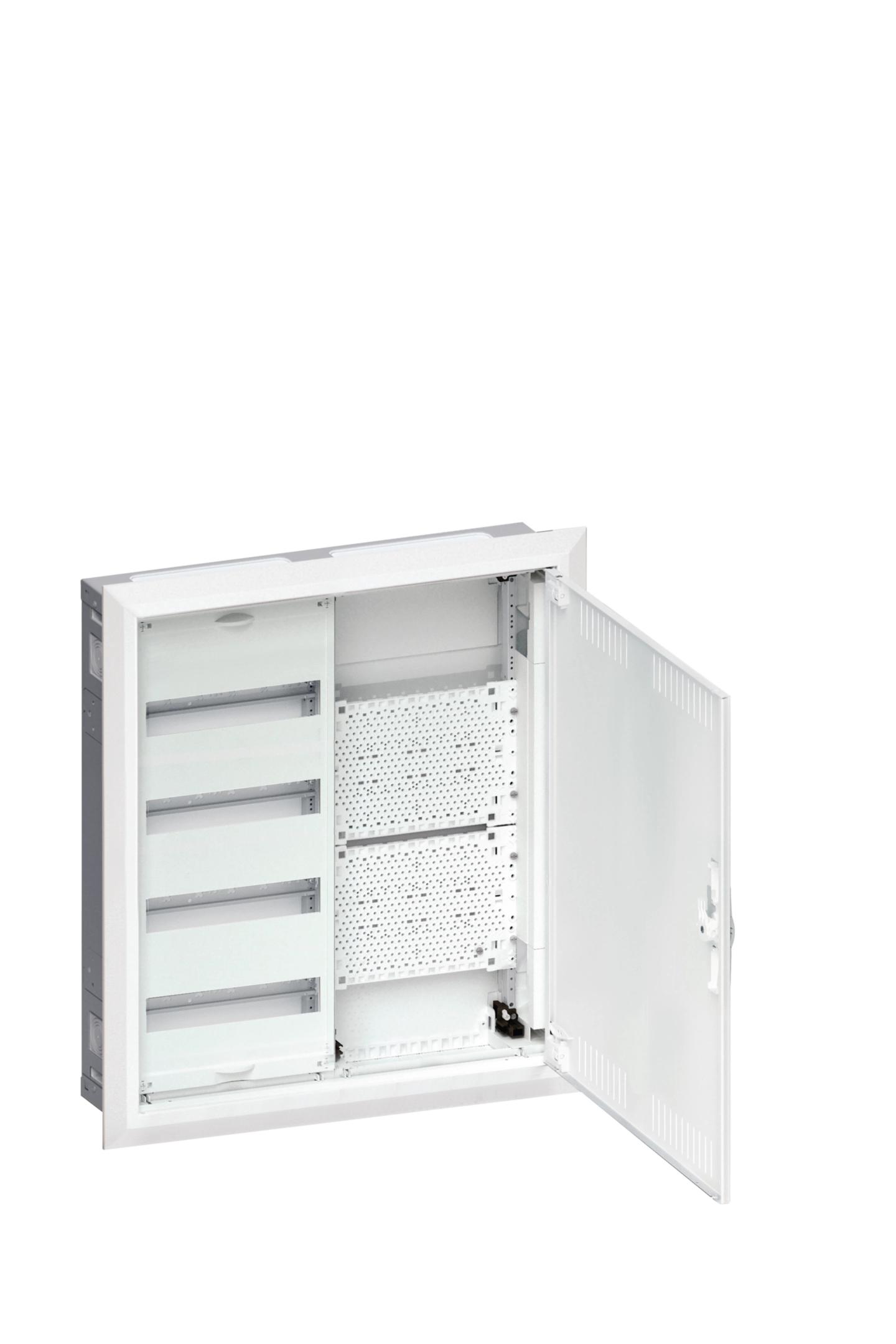 Щит Univers в/у IP30/II QC 657x565x112мм 48M+Multimedia